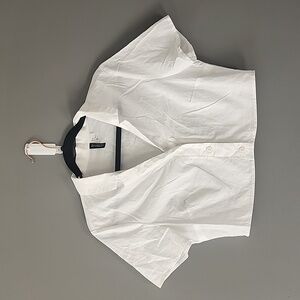 DIVIDED BUTTON DOWN CROP BLOUSE